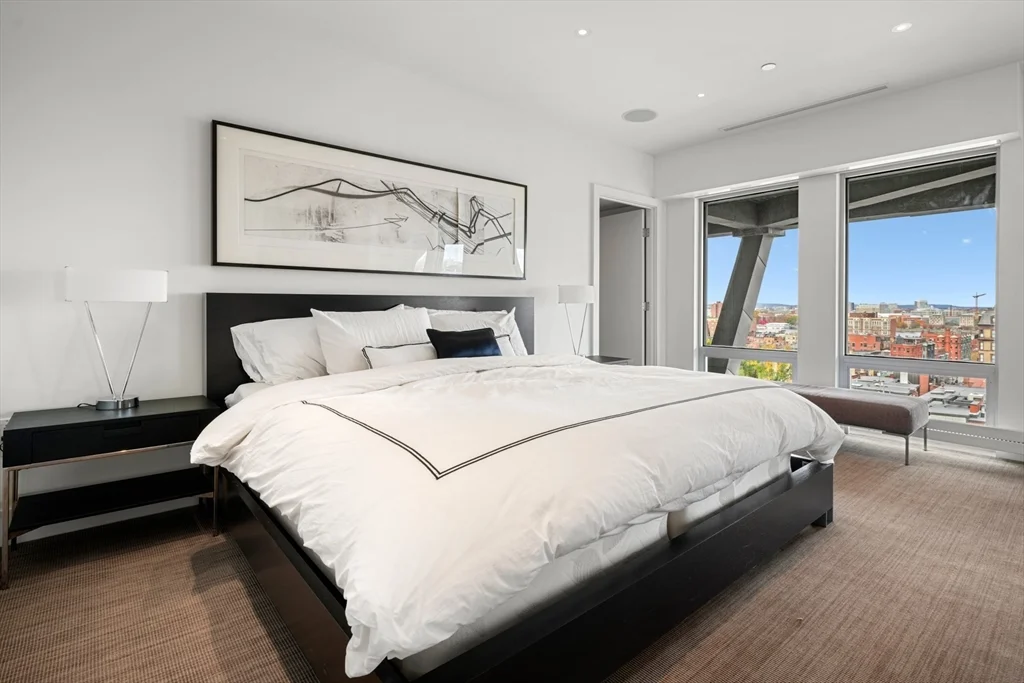 2 bed, 2 bath apartment for rent at 360 Newbury St Unit PH 810, Back Bay — photo 11 of 28