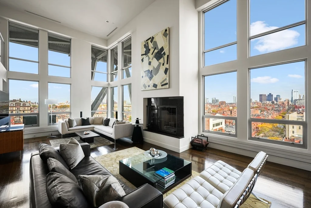 2 bed, 2 bath apartment for rent at 360 Newbury St Unit PH 810, Back Bay — photo 2 of 28
