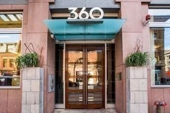 1 bed, 1 bath apartment for rent at 360 Newbury Unit 502, Back Bay — photo 10 of 12