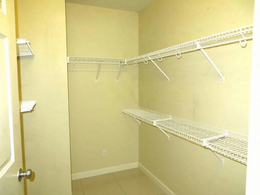 2 bed, 2 bath apartment for rent at 360 Revere Beach Blvd Unit 0, Revere Beach — photo 3 of 9