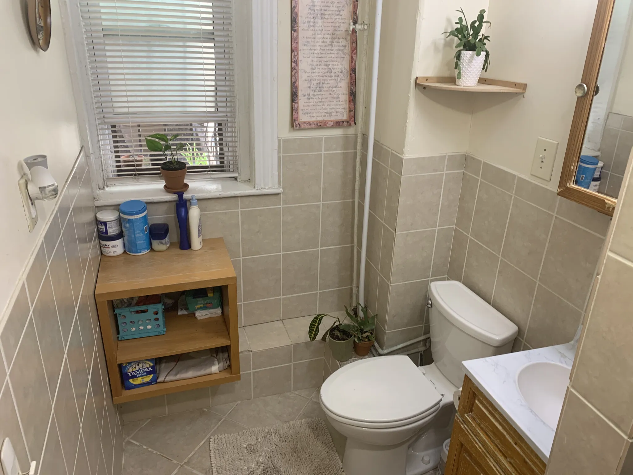 2 bed, 1 bath apartment for rent at 360 Riverway Unit 2, Mission Hill — photo 17 of 29
