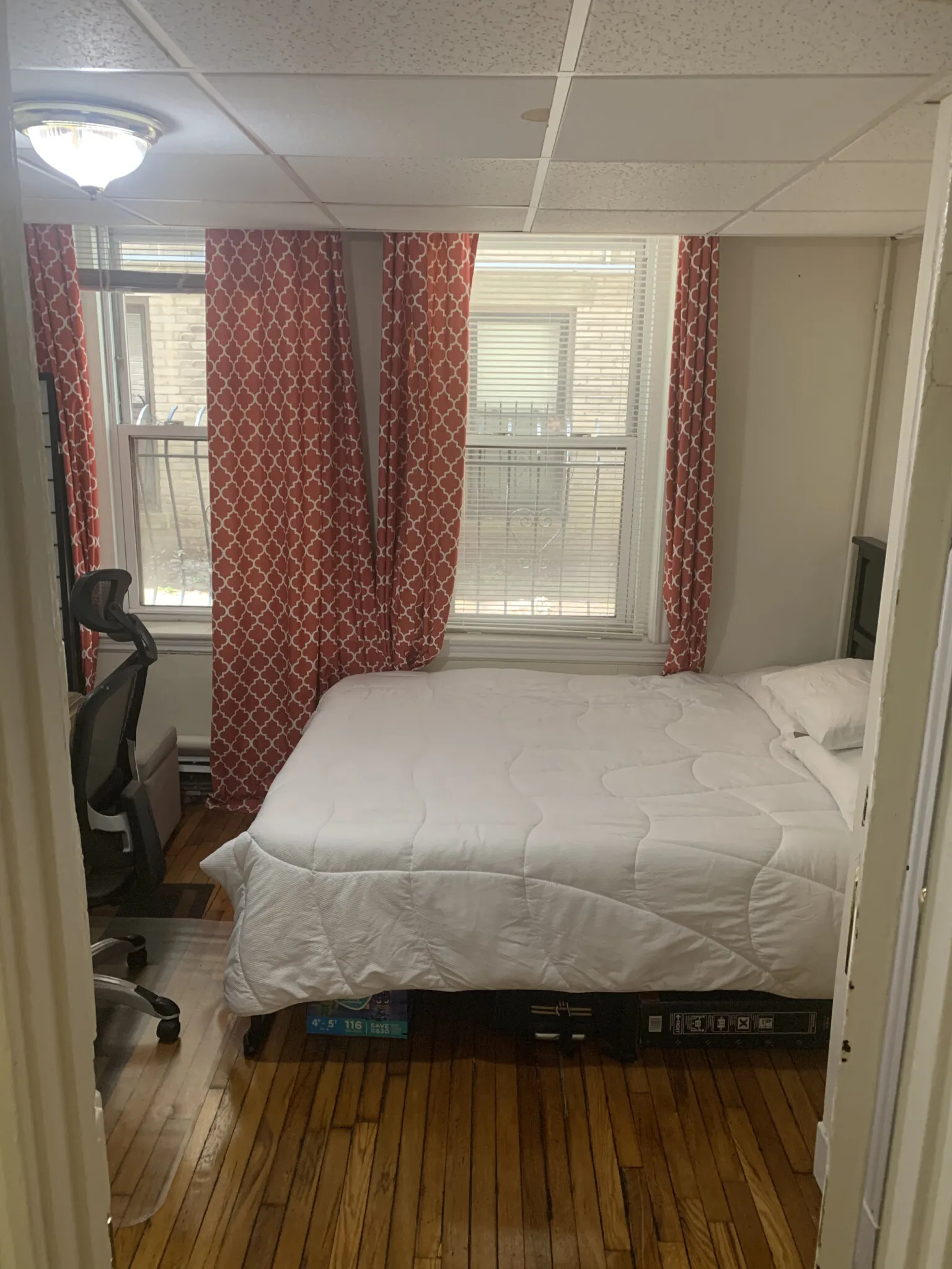 2 bed, 1 bath apartment for rent at 360 Riverway Unit 2, Mission Hill — photo 19 of 29