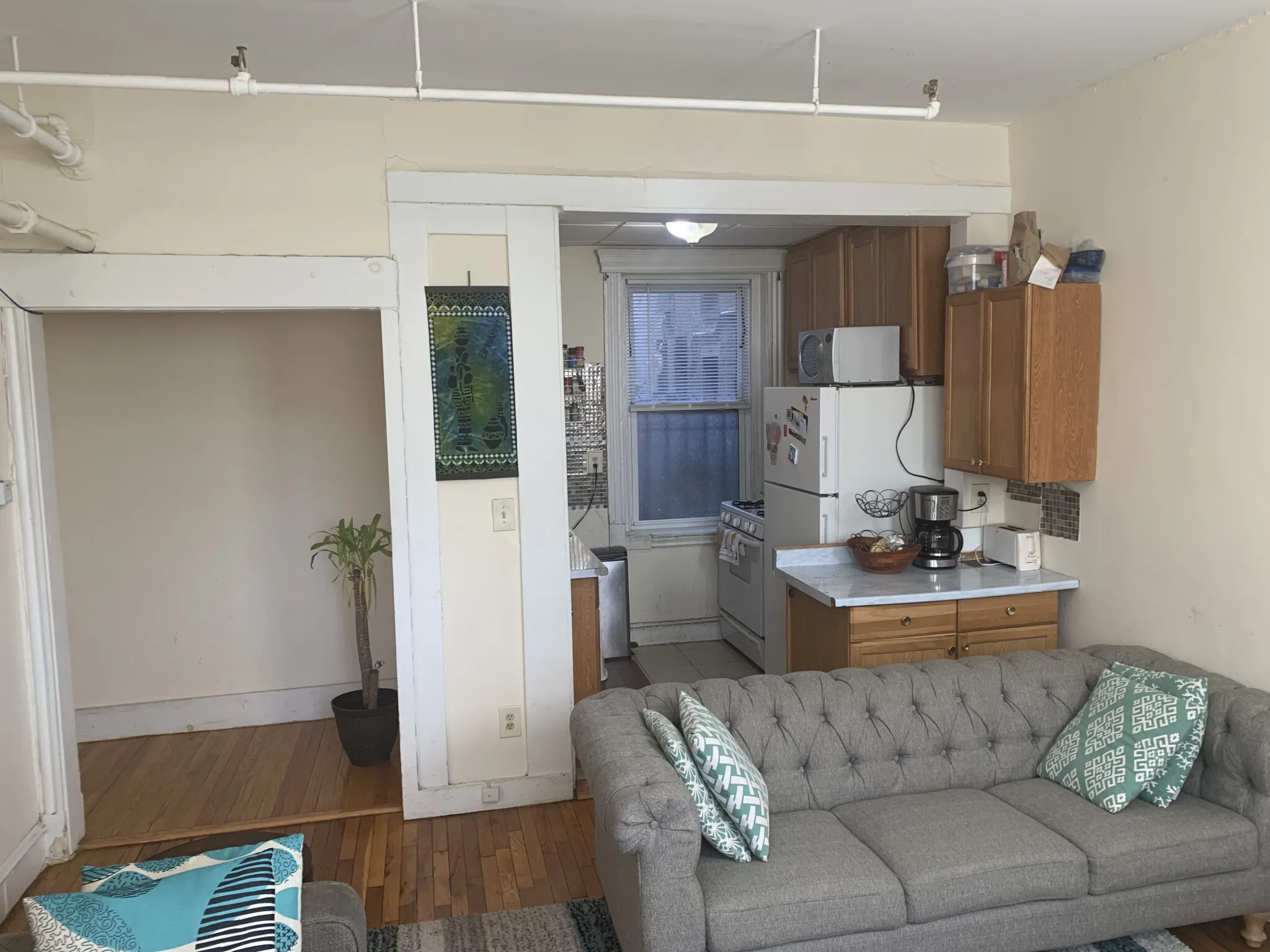 2 bed, 1 bath apartment for rent at 360 Riverway Unit 2, Mission Hill — photo 8 of 29