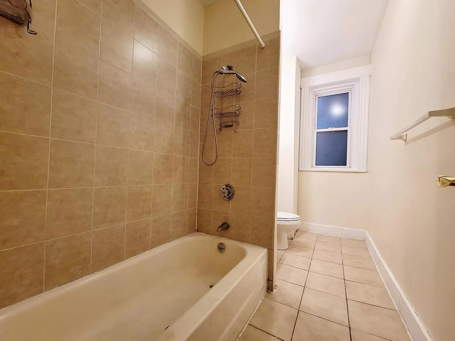 1 bed, 1 bath apartment for rent at 360 Riverway Unit 5, Mission Hill — photo 7 of 7