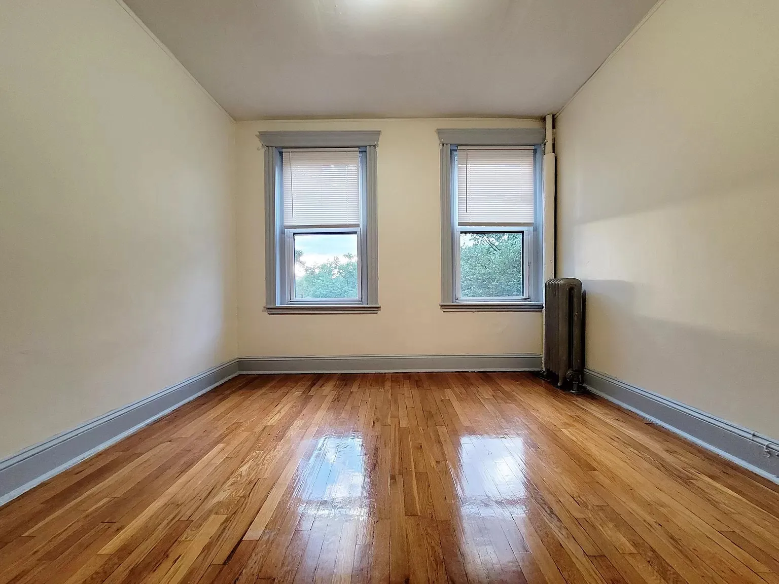 1 bed, 1 bath apartment for rent at 360 Riverway Unit 5, Mission Hill — photo 3 of 7