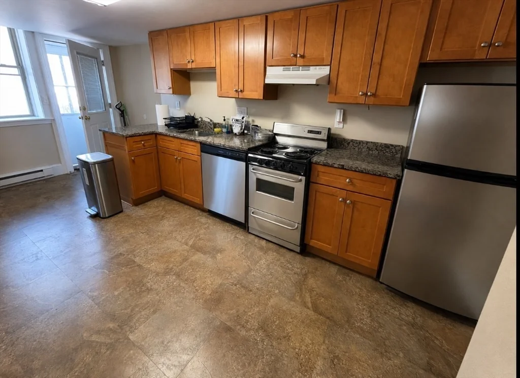 Studio bed, 1 bath apartment for rent at 360 Tappan Unit B, Brookline — photo 2 of 7
