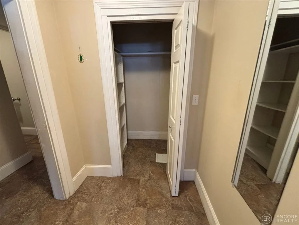 Studio bed, 1 bath apartment for rent at 360 Tappan Unit B, Brookline — photo 5 of 7