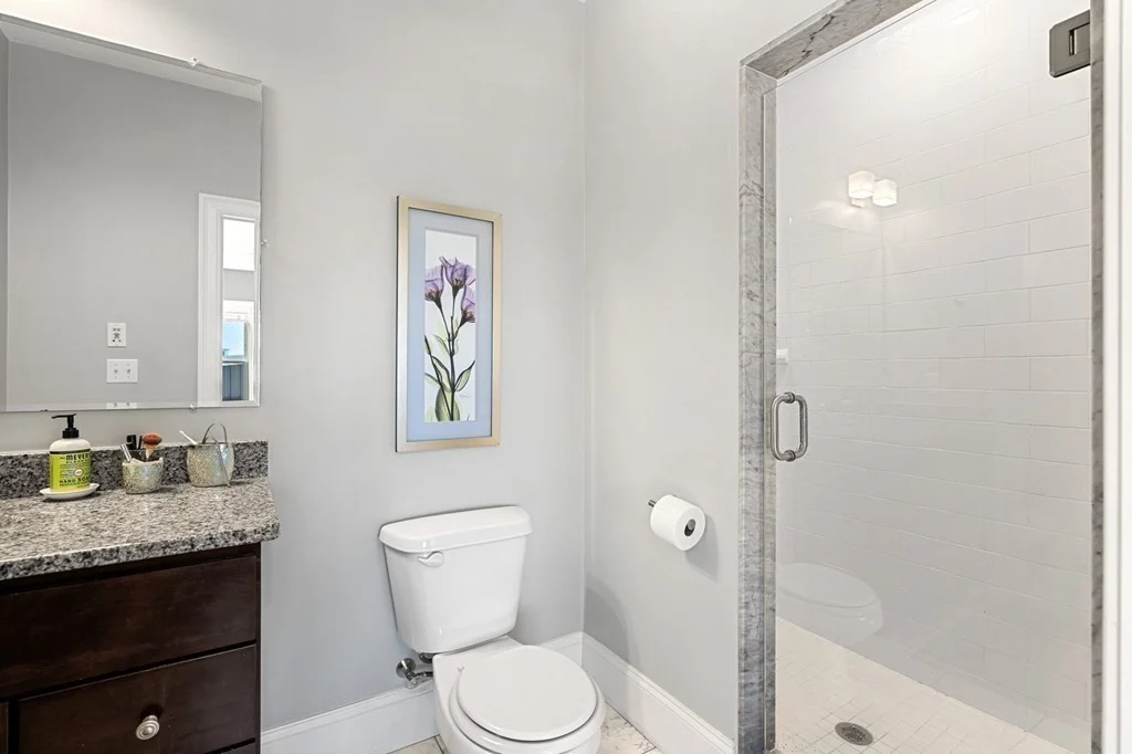 2 bed, 2 bath apartment for rent at 360 West 2nd St Unit 12, South Boston — photo 8 of 15