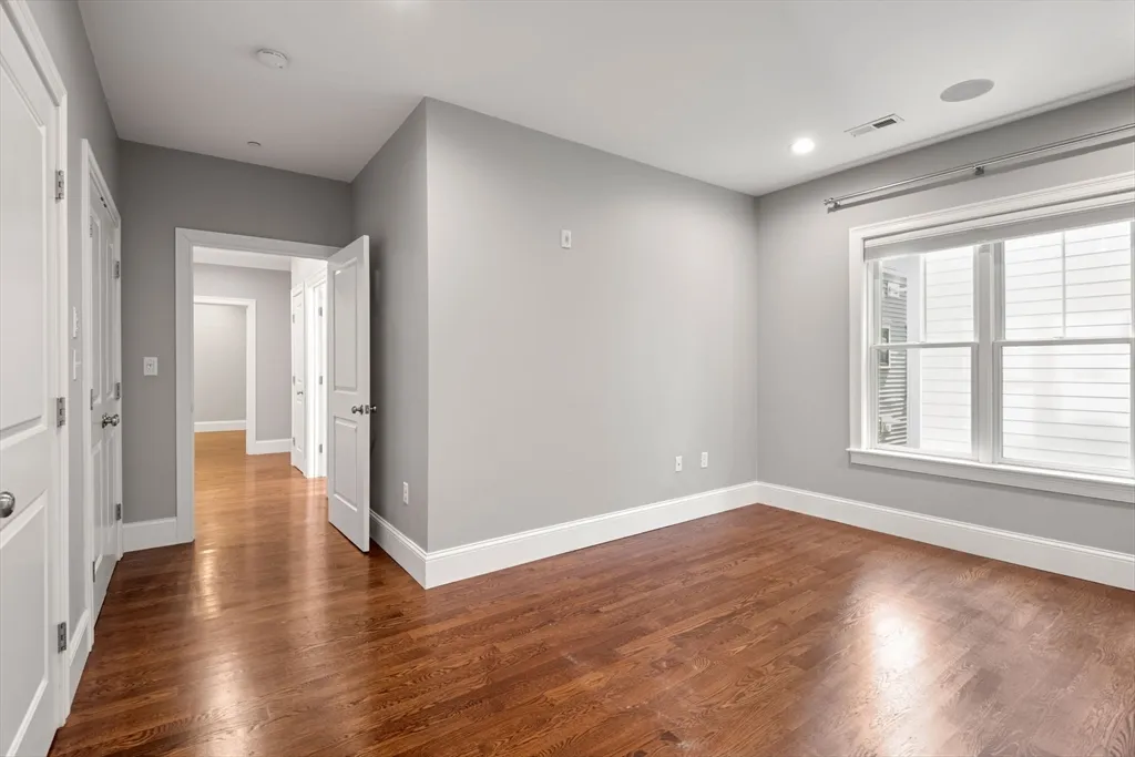 2 bed, 2 bath apartment for rent at 360 W 2nd St Unit 14, South Boston — photo 13 of 40