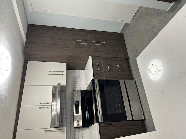 2 bed, 1 bath apartment for rent at 361 Faneuil St Unit 4, Brighton — photo 5 of 13