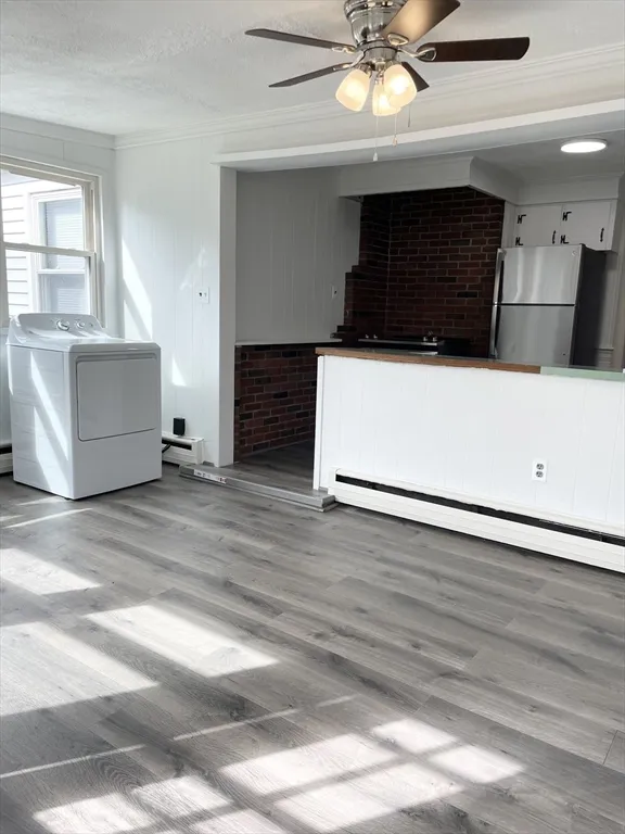 3 bed, 1 bath apartment for rent at 361 Mishawum Rd, Woburn — photo 8 of 23