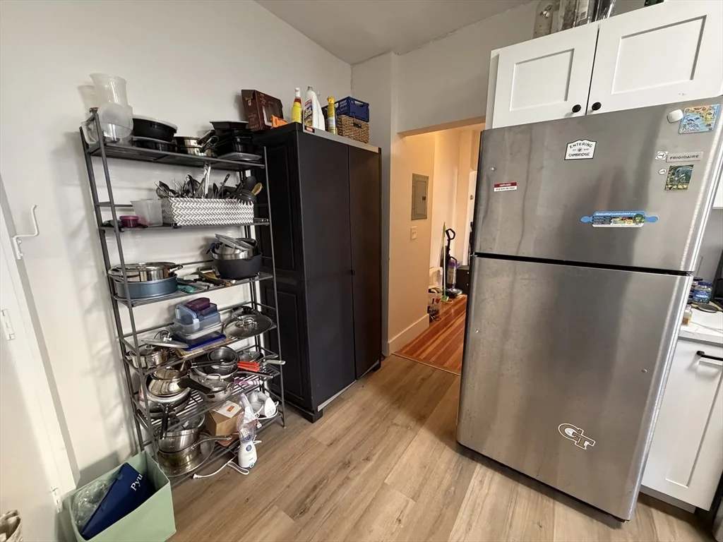 3 bed, 1 bath apartment for rent at 361 Washington St Unit 1L, The Port — photo 3 of 14