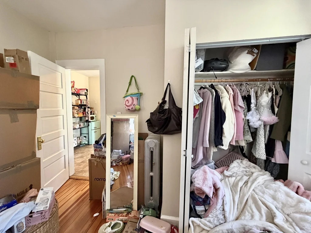 3 bed, 1 bath apartment for rent at 361 Washington St Unit 2L, Central Square — photo 9 of 12