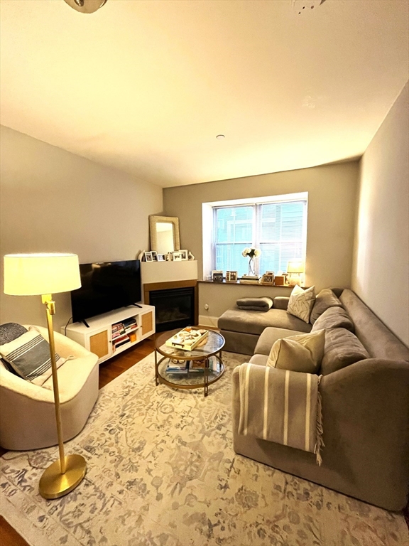 1 bed, 1 bath apartment for rent at 361 West Broadway Unit 1, South Boston — photo 1 of 13