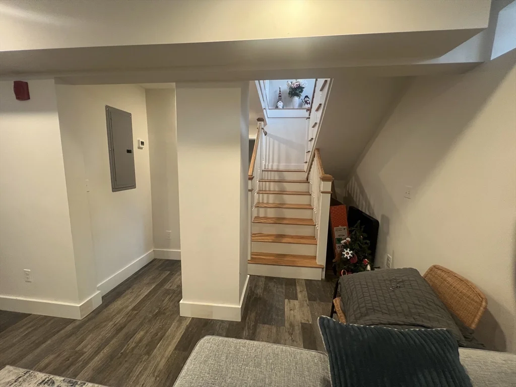 3 bed, 3 bath apartment for rent at 362-364 W 4th St Unit 1, South Boston — photo 11 of 20