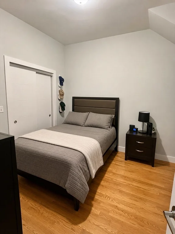3 bed, 3 bath apartment for rent at 362-364 W 4th St Unit 1, South Boston — photo 7 of 20