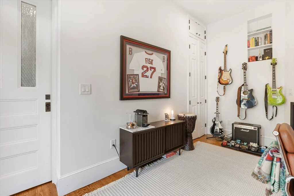 2 bed, 1 bath apartment for rent at 362 Commonwealth Ave Unit 1A, Back Bay — photo 12 of 20