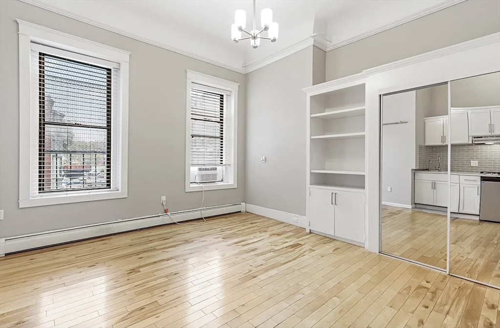 Studio bed, 1 bath apartment for rent at 362 Commonwealth Ave Unit 1C, Back Bay — photo 4 of 7