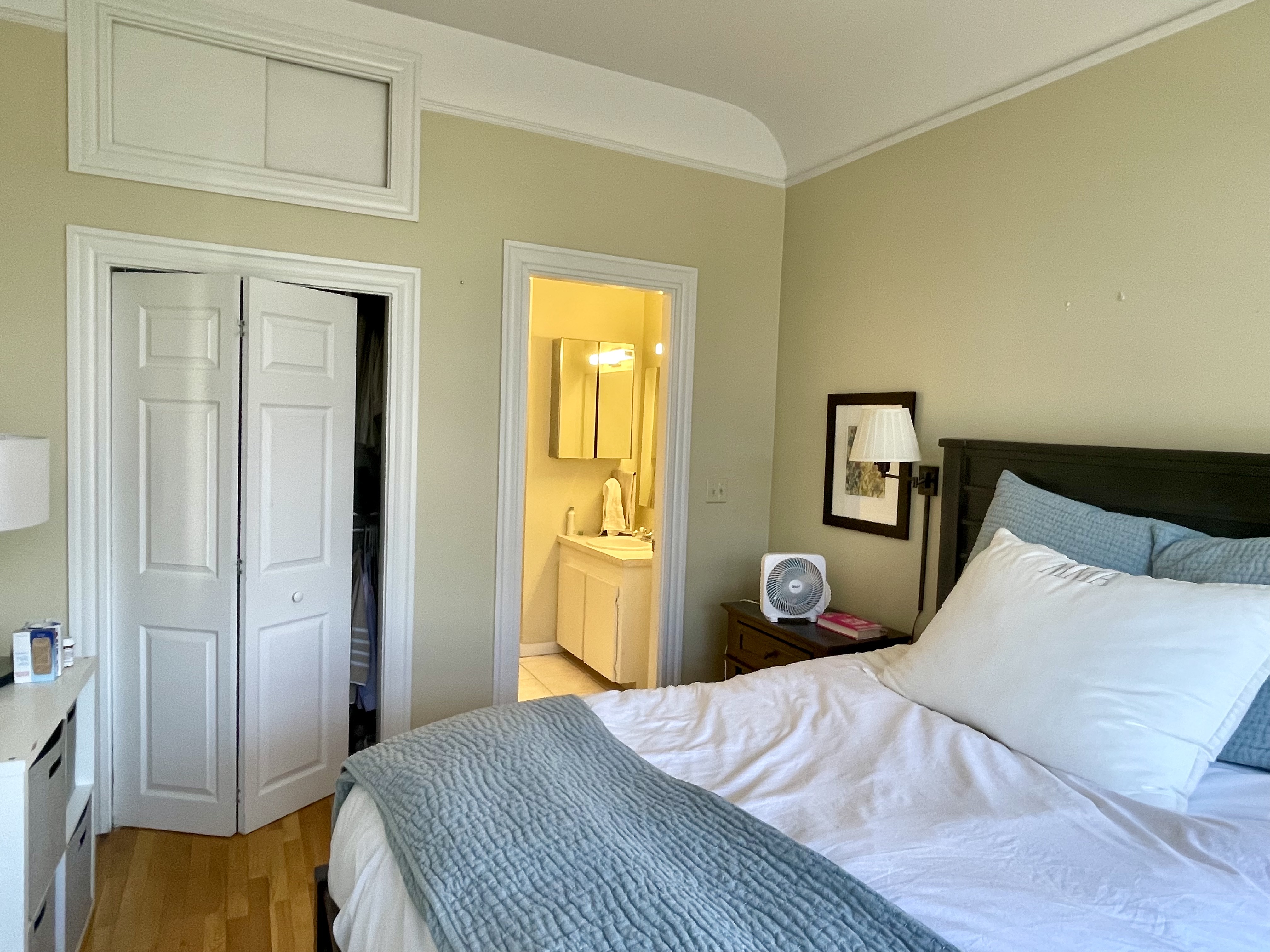 1 bed, 1 bath apartment for rent at 362 Commonwealth Ave Unit 22B, Back Bay — photo 11 of 17