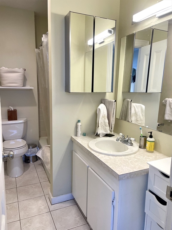 1 bed, 1 bath apartment for rent at 362 Commonwealth Ave Unit 2B, Back Bay — photo 8 of 8