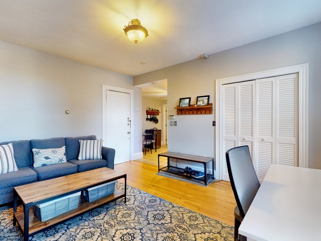 1 bed, 1 bath apartment for rent at 362 Commonwealth Ave Unit 3E, Back Bay — photo 3 of 15