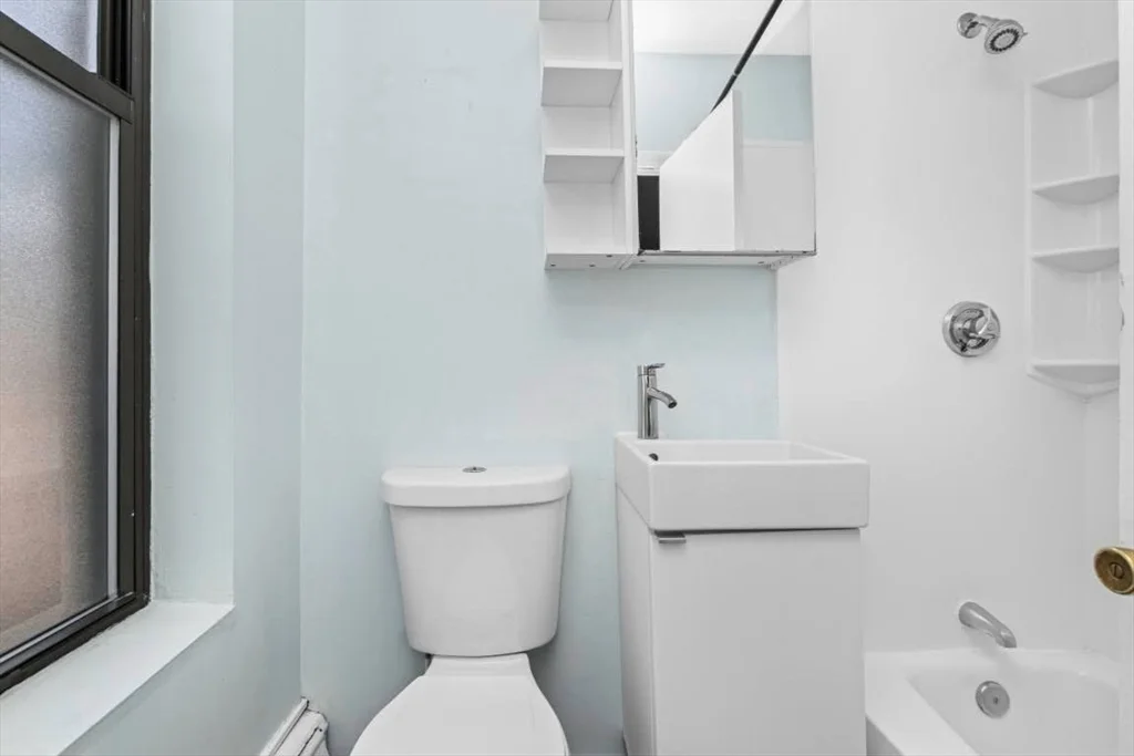 1 bed, 1 bath apartment for rent at 362 Commonwealth Ave Unit 6E, Back Bay — photo 15 of 17