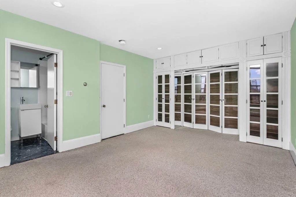 1 bed, 1 bath apartment for rent at 362 Commonwealth Ave Unit 6E, Back Bay — photo 7 of 17