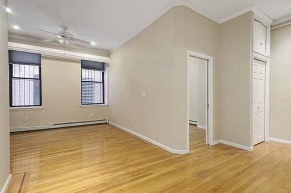 Studio bed, 1 bath apartment for rent at 362 Commonwealth Ave Unit LA, Back Bay — photo 9 of 14