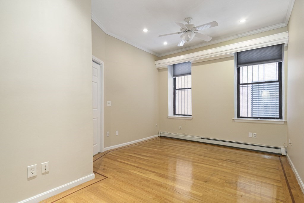 Studio bed, 1 bath apartment for rent at 362 Commonwealth Ave Unit LA, Back Bay — photo 7 of 14