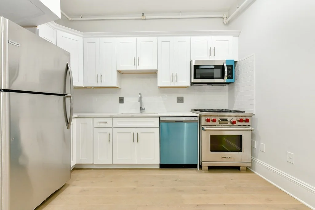 Studio bed, 1 bath apartment for rent at 362 Commonwealth Ave Unit LC, Back Bay — photo 1 of 15