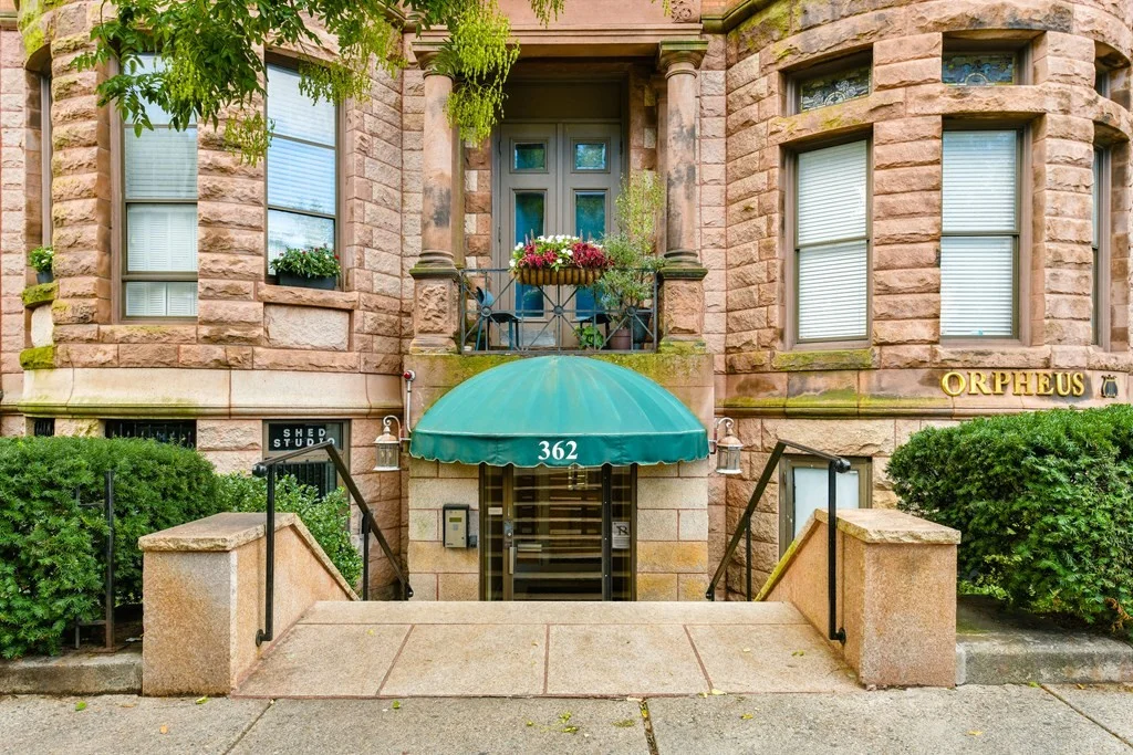 Studio bed, 1 bath apartment for rent at 362 Commonwealth Ave Unit LC, Back Bay — photo 14 of 15