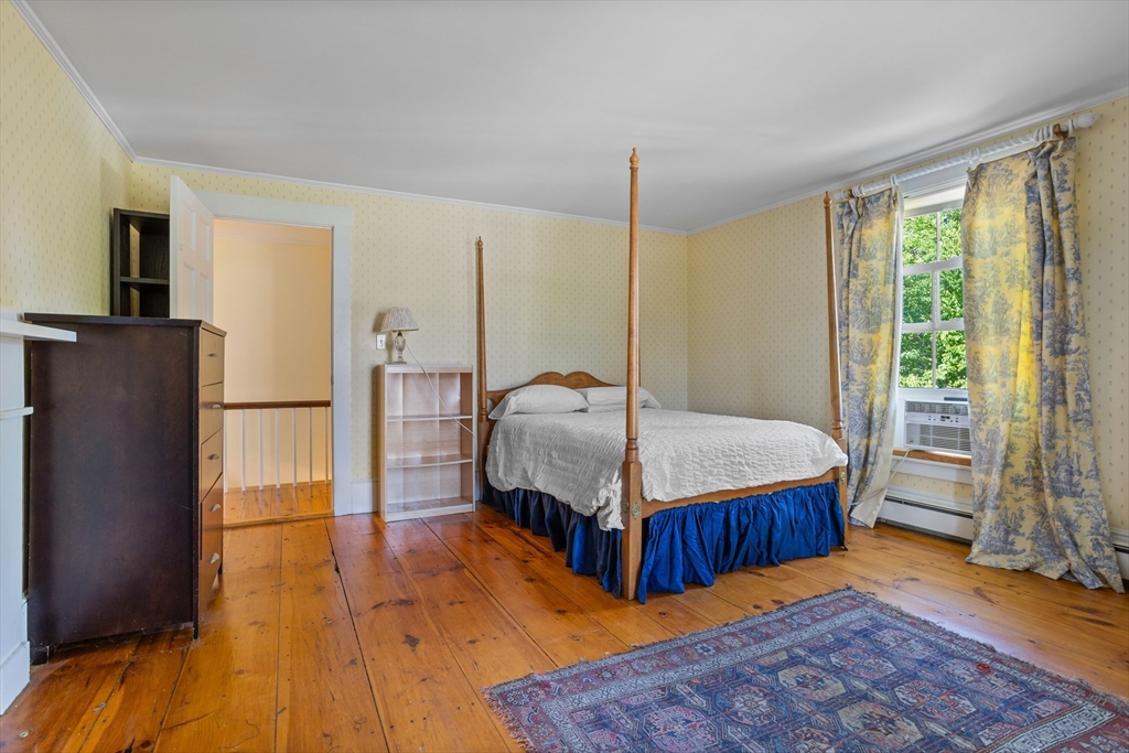 3 bed, 2 bath apartment for rent at 362 King St Unit 1, Littleton — photo 19 of 35
