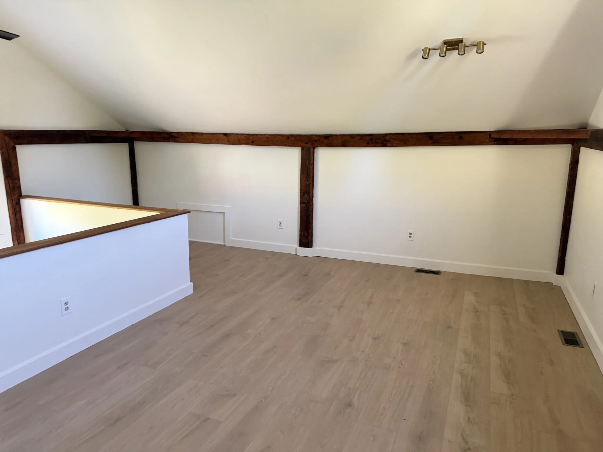 1 bed, 1 bath apartment for rent at 362 King St Unit 1, Littleton — photo 8 of 15