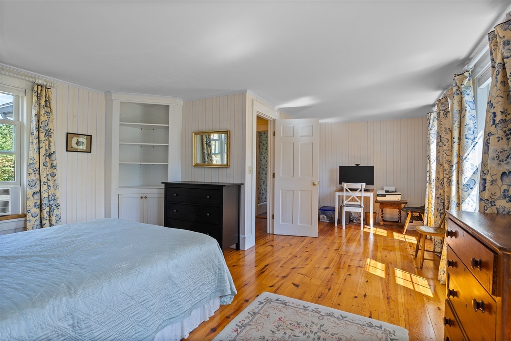 3 bed, 2 bath apartment for rent at 362 King St Unit 1, Littleton — photo 25 of 35