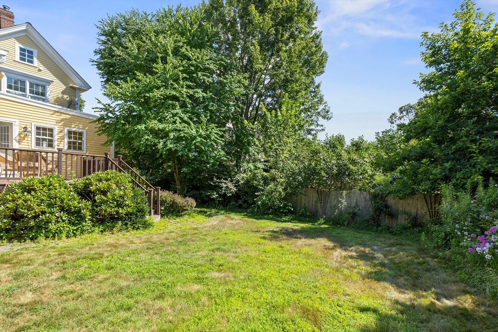 3 bed, 2 bath apartment for rent at 362 King St Unit 1, Littleton — photo 33 of 35