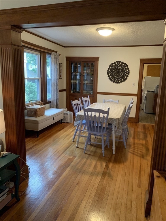 2 bed, 1 bath apartment for rent at 362 Lagrange Unit 1, West Roxbury — photo 4 of 12