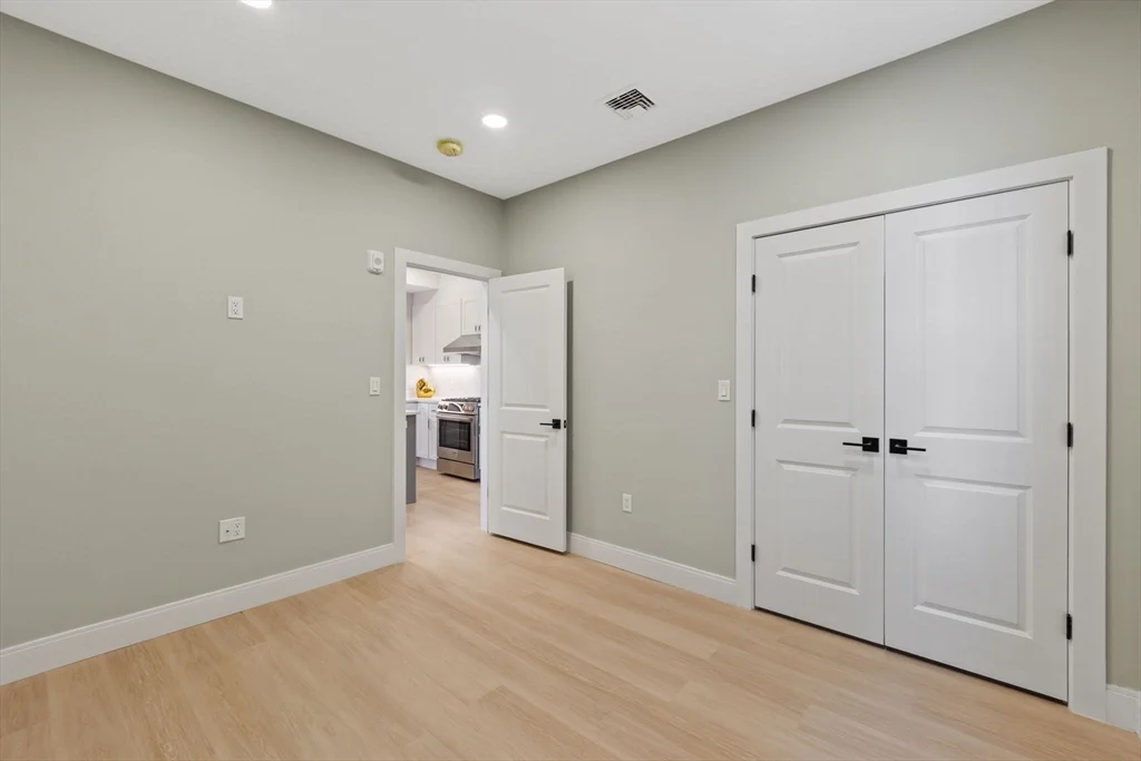 3 bed, 2 bath apartment for rent at 362 Meridian St Unit Ph, Central Square — photo 12 of 26