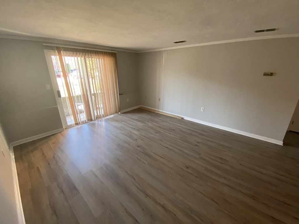 1 bed, 1 bath apartment for rent at 362 Neponset St Unit A, Canton — photo 5 of 16