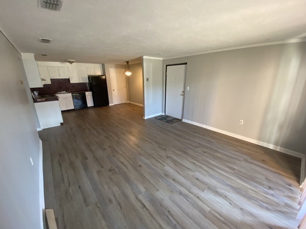 1 bed, 1 bath apartment for rent at 362 Neponset St Unit A, Canton — photo 6 of 16