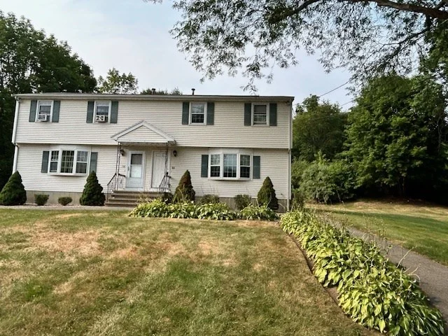 3 bed, 1 bath apartment for rent at 362 Plymouth St Unit 362, Bridgewater
