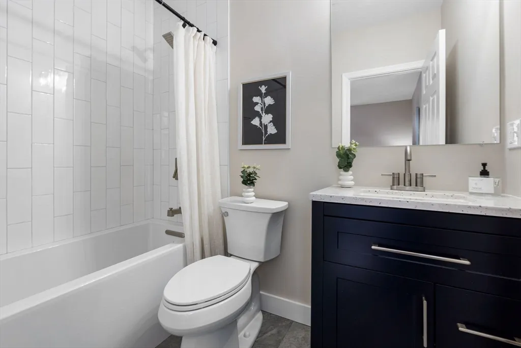 4 bed, 3 bath apartment for rent at 362 Silver St Unit 1, South Boston — photo 18 of 25