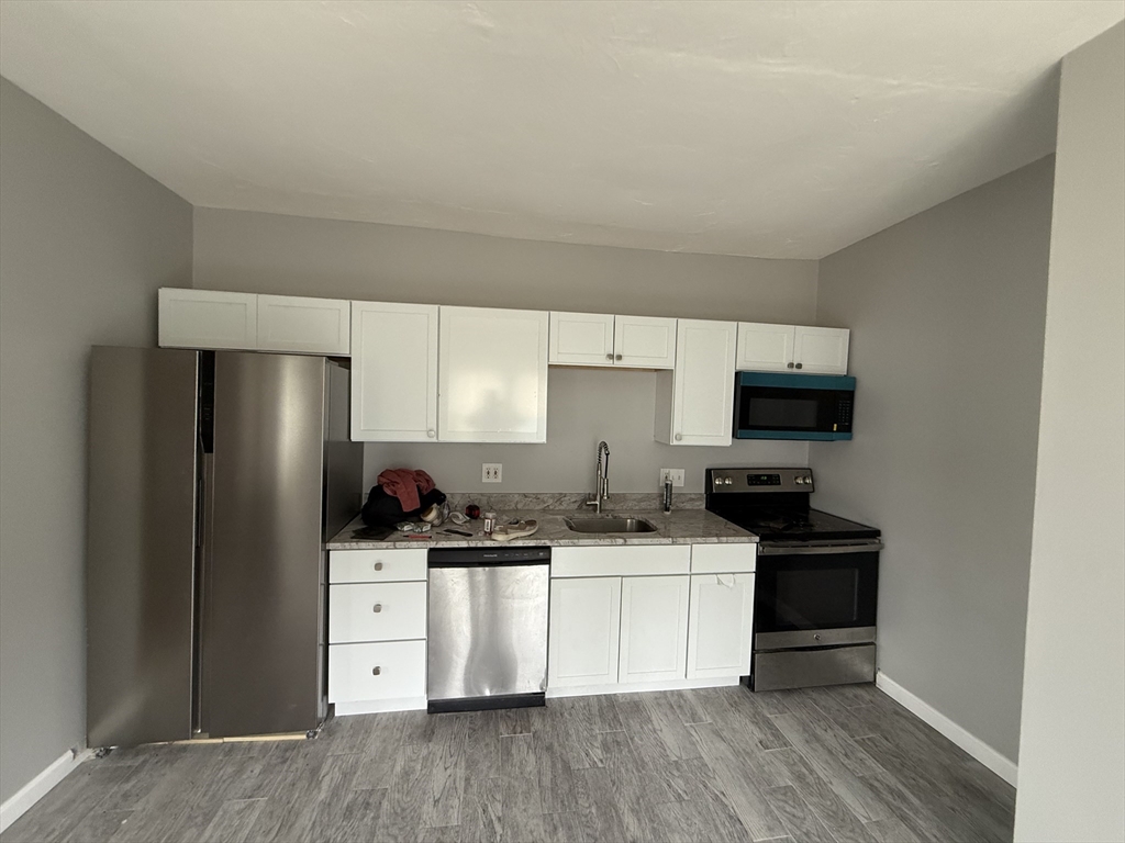 3 bed, 1 bath apartment for rent at 363 Broadway Unit 1, North Attleboro — photo 14 of 23