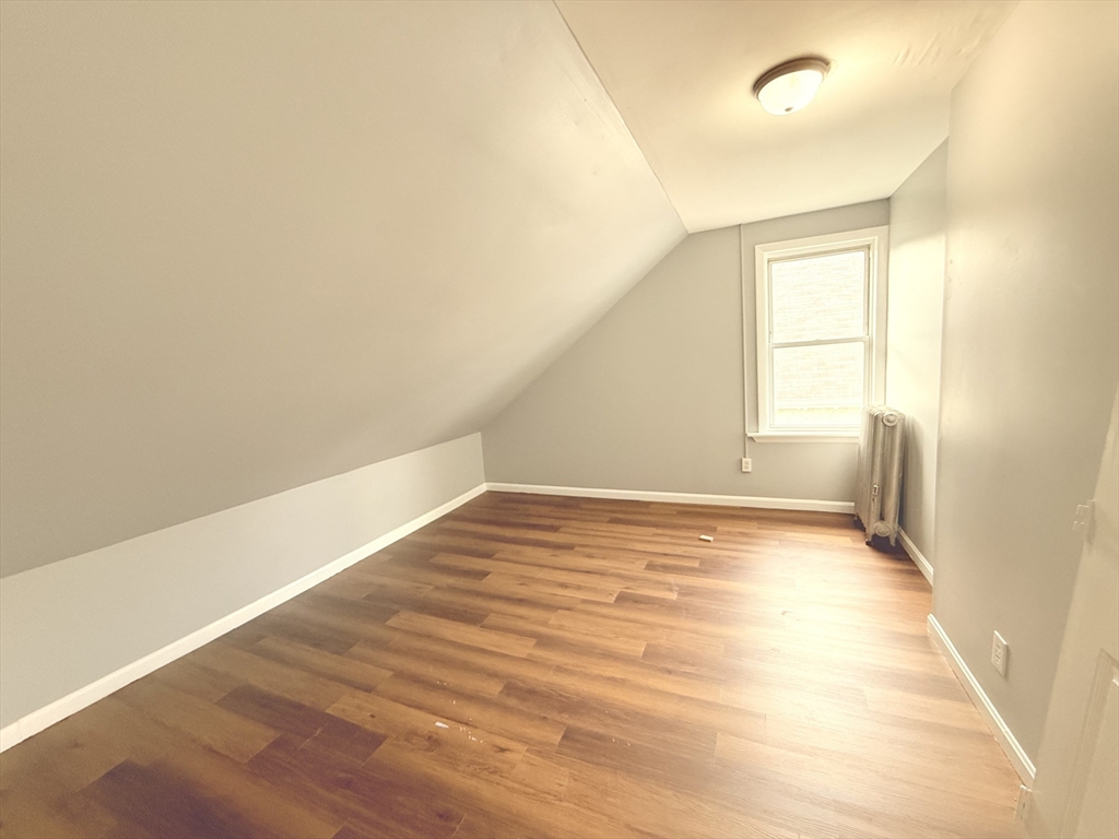 3 bed, 1 bath apartment for rent at 363 Broadway Unit 3, North Attleboro — photo 15 of 21