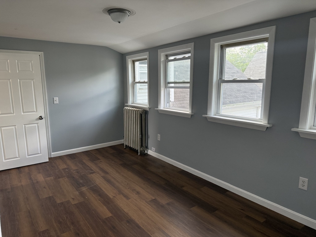 3 bed, 1 bath apartment for rent at 363 Broadway Unit 3, North Attleboro — photo 9 of 21