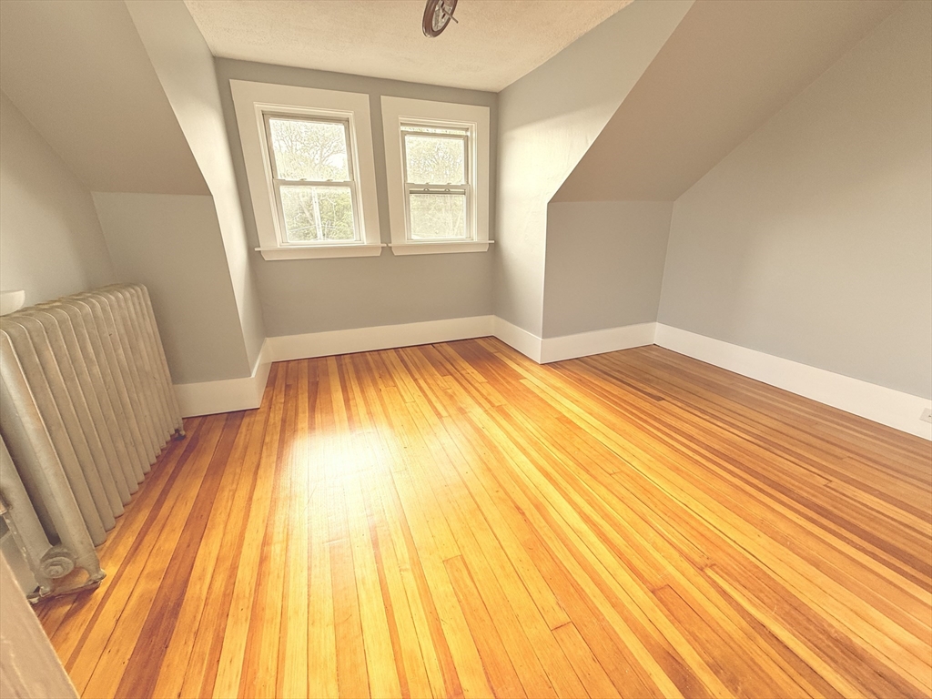 3 bed, 1 bath apartment for rent at 363 Broadway Unit 3, North Attleboro — photo 18 of 21
