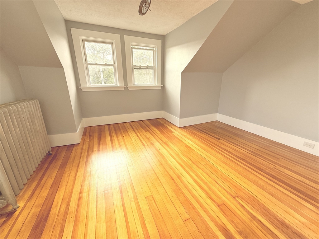3 bed, 1 bath apartment for rent at 363 Broadway Unit 3, North Attleboro — photo 11 of 21