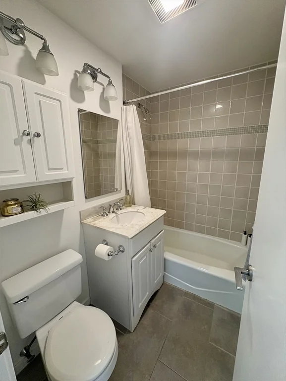 2 bed, 1 bath apartment for rent at 363 Marlborough St Unit 5, Back Bay — photo 7 of 10