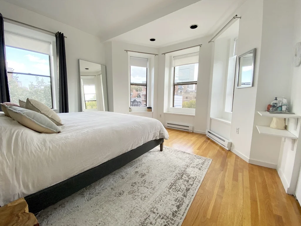 2 bed, 1 bath apartment for rent at 363 Marlborough St Unit 8, Back Bay — photo 13 of 25