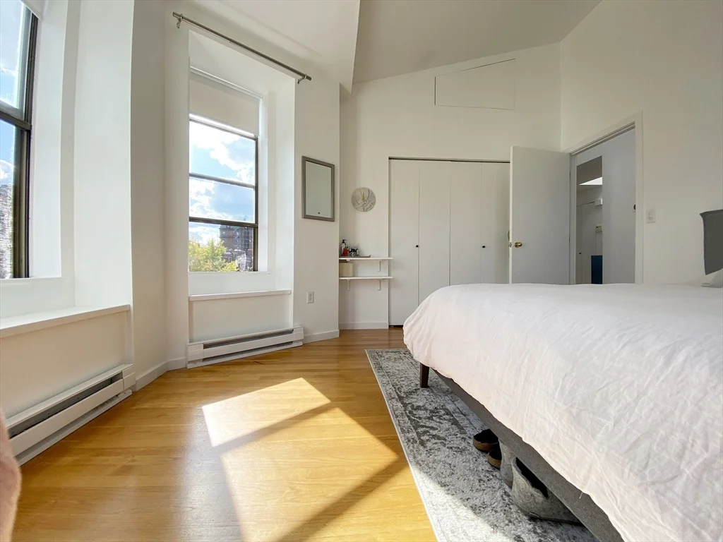 2 bed, 1 bath apartment for rent at 363 Marlborough St Unit 8, Back Bay — photo 15 of 25