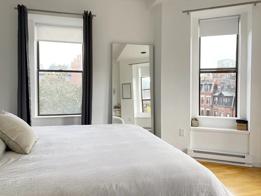 2 bed, 1 bath apartment for rent at 363 Marlborough St Unit 8, Back Bay — photo 14 of 25